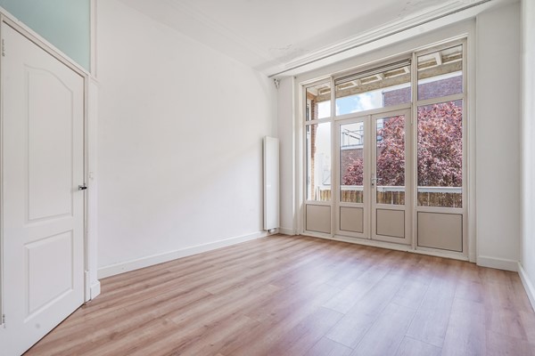 Medium property photo - Valkenboslaan 378, 2563 EG Den Haag